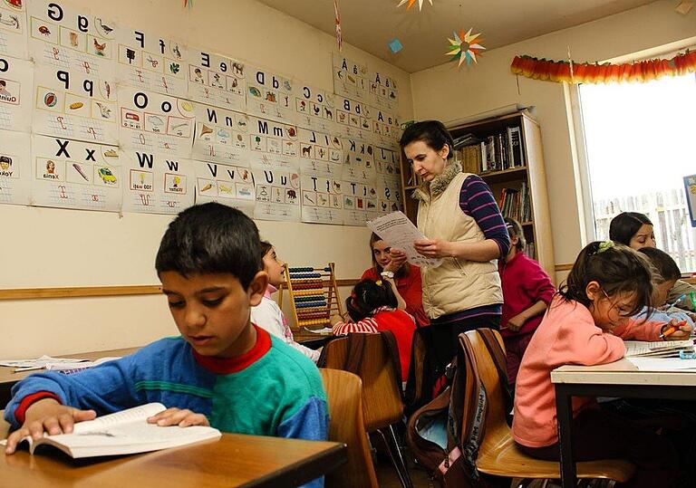 Die Sachspenden gehen an Schulen, Kindergärten und Waisenheime in Rumänien.