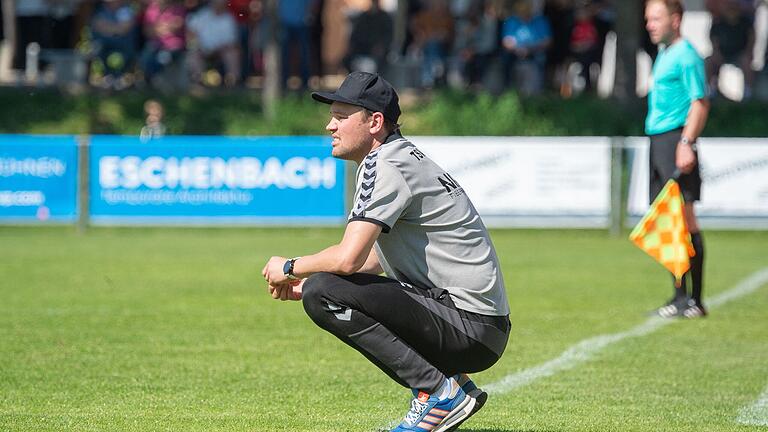 Trainer Julian Grell (TSV Aubstadt) hofft auf einen Auswärtssieg seiner Mannschaft beim TSV Buchbach.