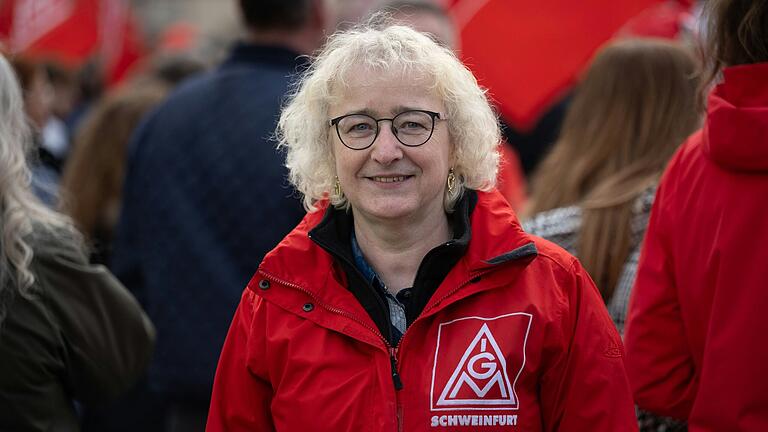Die 60 Jahre alte Marion Both rückt auf der SPD-Liste in den Stadtrat für Julia Stürmer-Hawlitschek nach. Die 60 Jahre alte Marion Both rückt auf der SPD-Liste in den Stadtrat für Julia Stürmer-Hawlitschek nach.