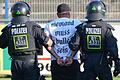 Gewaltbereite Fußballfans in sechs Bundesländern (hier ein Symbolbild) nahmen jetzt Ermittler aus dem Ruhrgebiet ins Visier. Sie sollen sich am Rand von Spielen des VfL Bochum zum Prügeln verabredet haben. Auch bei zwei Fans aus Unterfranken gab es Durchsuchungen.