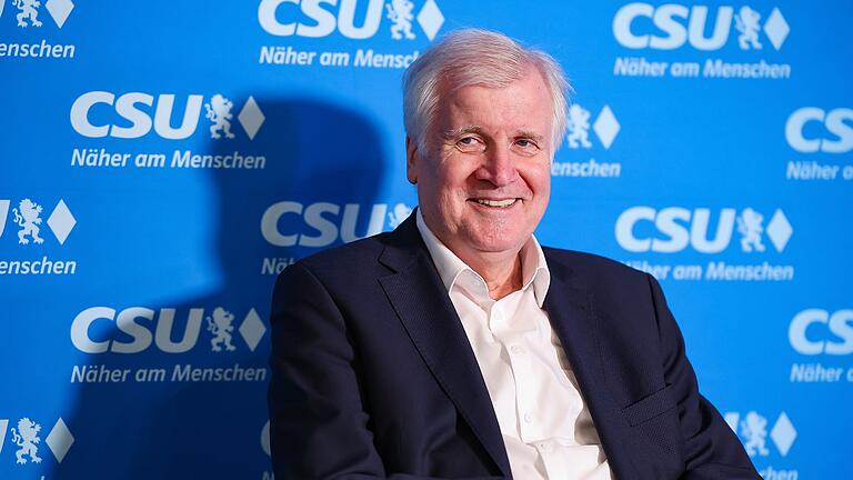 Horst Seehofer       -  Ein Leben ohne Politik - für den früheren CSU-Chef Horst Seehofer hat sich zwar vieles geändert, Langeweile hat er aber keine (Archivbild).