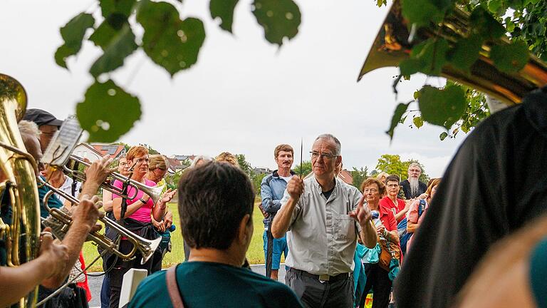 Die Musiker aus Gambach sorgten zwischendurch für musikalische Begleitung.