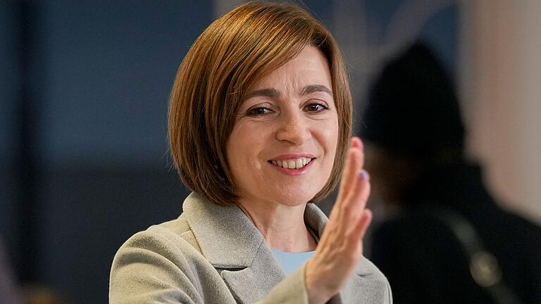 Präsidentenwahl in Moldau - Die moldauische Präsidentin Maia Sandu will in ihrer zweiten Amtszeit den EU-Kurs des verarmten Agrarlandes fortsetzen. Präsidentenwahl in Moldau - Die moldauische Präsidentin Maia Sandu will in ihrer zweiten Amtszeit den EU-Kurs des verarmten Agrarlandes fortsetzen.
