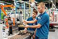 Rückblick 2016: Bosch-Rexroth bildet selbst aus       -  (kör) Zu Mannesmanns Zeiten wurde die Ausbildung von Bosch-Rexroth von Sachs betreut. Das ist jetzt anders. Im November hat das Unternehmen eine eigene, 600 Quadratmeter große Ausbildungswerkstatt eröffnet.