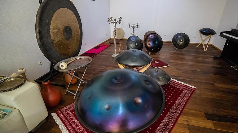 Ein Teil des Handpan-Arsenals