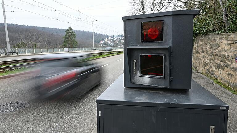 Beim Blitzermarathon am Freitag, 19. April, wird an 14 Stellen im Landkreis Main-Spessart kontrolliert.