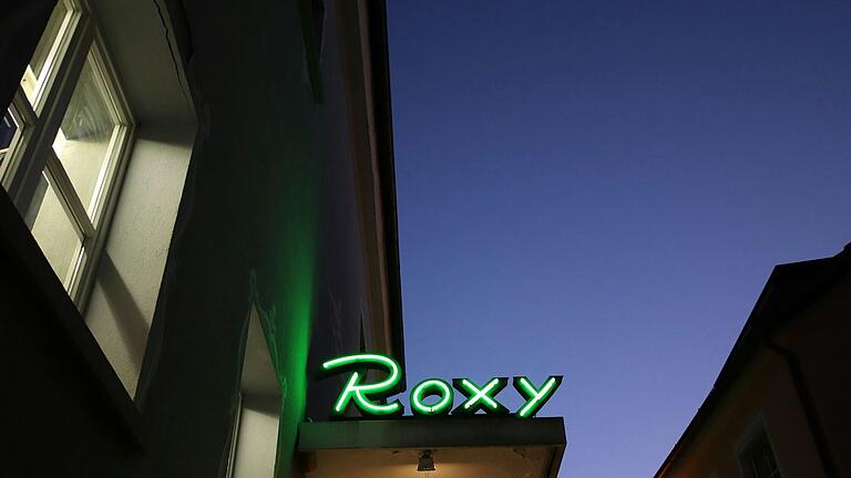 In der Zeit nach Weihnachten bietet sich ein Kinobesuch an. Das Kitzinger Roxy hat sich etwas Besonderes ausgedacht. In der Zeit nach Weihnachten bietet sich ein Kinobesuch an. Das Kitzinger Roxy hat sich etwas Besonderes ausgedacht.