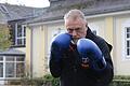 Boxtrainer Edgar Feuchter vor dem Bad Kissinger Tattersall. Foto: Jürgen Schmitt       -  Boxtrainer Edgar Feuchter vor dem Bad Kissinger Tattersall. Foto: Jürgen Schmitt