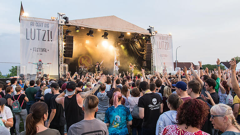 Start der Festivalsaison: Das haben die fränkischen Open Airs zu bieten - Und ab geht die Lutzi Festival Start der Festivalsaison: Das haben die fränkischen Open Airs zu bieten - Und ab geht die Lutzi Festival