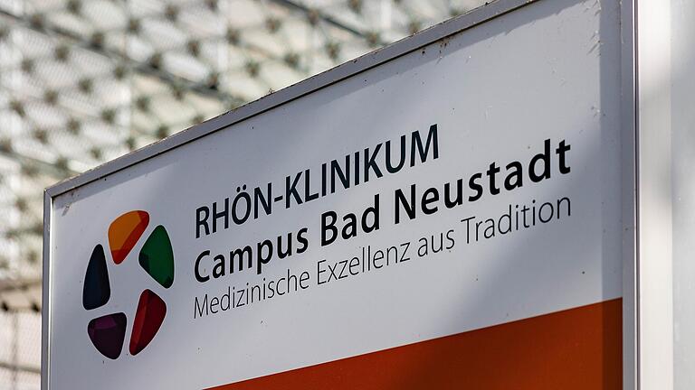 Gegen einen Mitarbeiter mit Leitungsfunktion am Rhön- Klinikum Campus Bad Neustadt wird weiterhin wegen des Verdachts der sexuellen Übergriffe ermittelt.