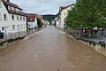 In der Fachwerkstadt Zeil standen Teile der Altstadt unter Wasser. Etwa 120 Einsatzkräfte von Feuerwehr und THW versuchten, dem aus der Altach tretenden Wasser mit Hilfe einer aus Forchheim angerückten  Hochleistungspumpe Herr zu werden.