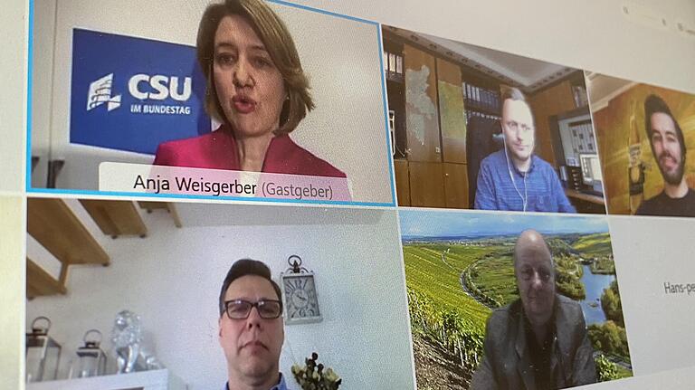 CSU-Bundestagsabgeordnete Anja Weisgerber im Video-Gespräch mit Vertretern aus Gastronomie und Hotelerie.