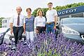 Im Jahre 2014: Auch 50 Jahre nach der Gründung ist das Autohaus Henneberger, mittlerweile in zweiter und dritter Generation, eine reine Familienangelegenheit, (von links) Siegbert und Frieda Henneberger, Maria Lang und Jürgen Henneberger.