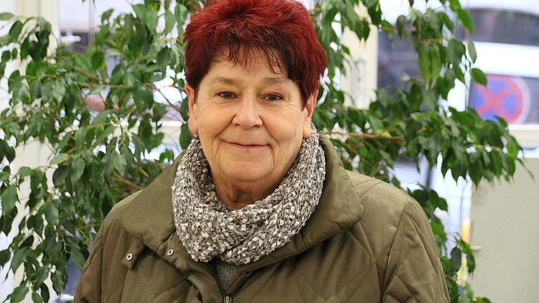 Traudl Maurer arbeitete 17 Jahre lang in einer Kitzinger Kneipe, die vor allem bei Amerikanern beliebt war. Traudl Maurer arbeitete 17 Jahre lang in einer Kitzinger Kneipe, die vor allem bei Amerikanern beliebt war.