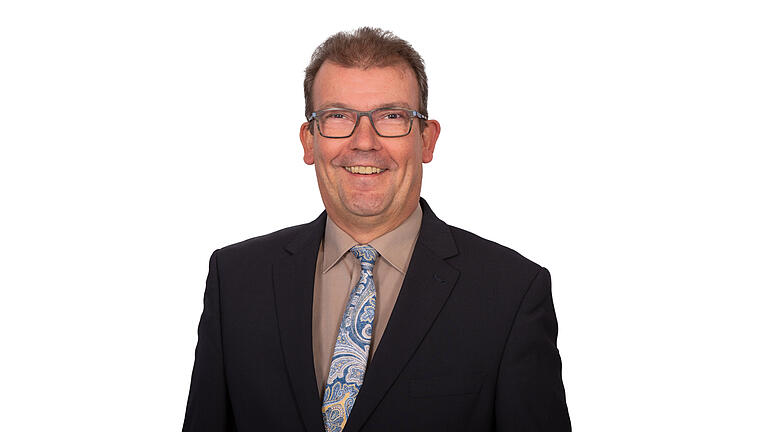 Klaus Schmitt will in Waldbüttelbrunn Bürgermeiste bleiben, muss aber in die Stichwahl. Klaus Schmitt will in Waldbüttelbrunn Bürgermeiste bleiben, muss aber in die Stichwahl.