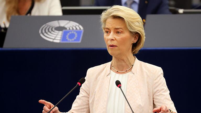 Ursula von der Leyen       -  Sie ist für Gesetzesvorschläge zuständig: EU-Kommissionspräsidentin Ursula von der Leyen. (Archivbild)