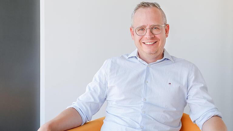Seit fast 15 Jahren führt Christian Schenk das Unternehmen in Zusammenarbeit mit seinem Bruder Matthias Schenk. Seit fast 15 Jahren führt Christian Schenk das Unternehmen in Zusammenarbeit mit seinem Bruder Matthias Schenk.