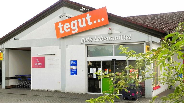 Der tegut-Markt in Hohenroth schließt Mitte November.
Ein Nachfolger steht in den Startlöchern. Der tegut-Markt in Hohenroth schließt Mitte November.
Ein Nachfolger steht in den Startlöchern.