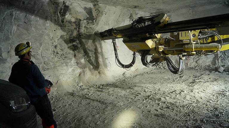 In Hüttenheim bei Kitzingen betreibt Knauf ein Gips-Bergwerk.