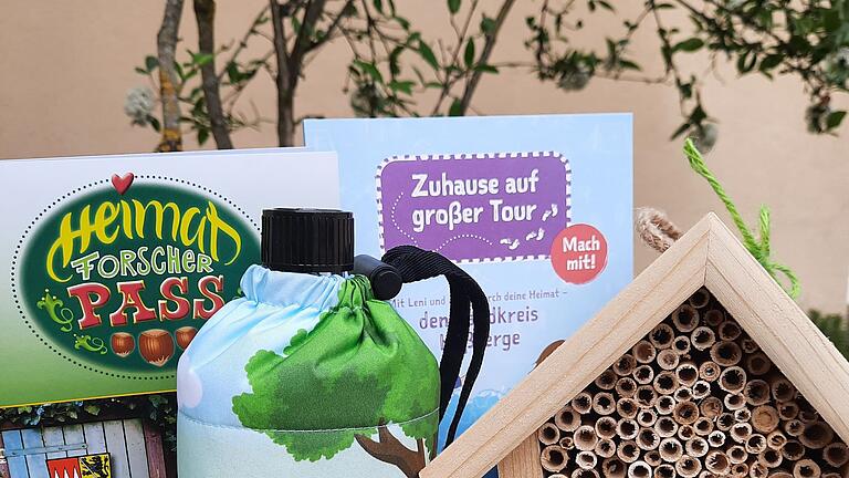 Auf alle kleinen und großen Heimatforscher warten Preise als Belohnung für ereignisreiche Entdeckungstouren durch den Landkreis Haßberge. Auf alle kleinen und großen Heimatforscher warten Preise als Belohnung für ereignisreiche Entdeckungstouren durch den Landkreis Haßberge.