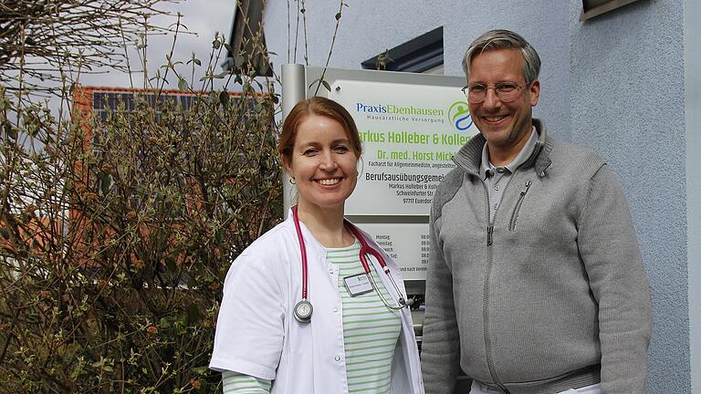 Hausarztpraxis Fuchsstadt - Christina Holleber–Sobtzick und Markus Holleber von der Hausarztpraxis in Euerdorf erklären, warum sie die Räumlichkeiten in Fuchsstadt aufgeben mussten. Hausarztpraxis Fuchsstadt - Christina Holleber–Sobtzick und Markus Holleber von der Hausarztpraxis in Euerdorf erklären, warum sie die Räumlichkeiten in Fuchsstadt aufgeben mussten.