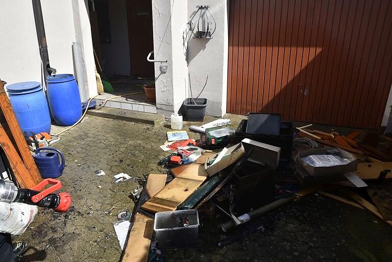 Der entstandene Schaden hält sich augenscheinlich in Grenzen. Der entstandene Schaden hält sich augenscheinlich in Grenzen.