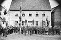 Nach einer Übung am 7. September 1896 präsentierte sich die Obersinner Feuerwehr mitsamt ihrem Gerät einschließlich Feuerwehrkapelle am Marktplatz. Heuer feiert sie ihr 140. Stiftungsfest.
