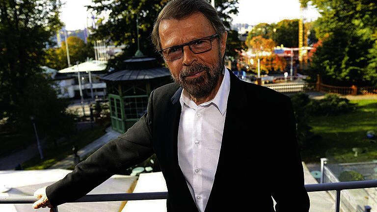 Engagiert in Stockholm: Bjoern Ulvaeus, Songschreiber und Musiker, will auch mal am „Ring-ring“-Telefon im Abba-Museum anrufen. Engagiert in Stockholm: Bjoern Ulvaeus, Songschreiber und Musiker, will auch mal am „Ring-ring“-Telefon im Abba-Museum anrufen.