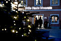 Das Stille Nacht-Museum in Oberndorf bei Salzburg. Direkt nebenan stand die St. Nikola-Kirche, in der am 24. Dezember 1818 erstmals 'Stille Nacht' erklang. Die Kirche fiel Anfang des 20. Jahrhunderts einem Hochwasser zum Opfer, heute steht dort die 1937 geweihte Stille-Nacht-Kapelle.