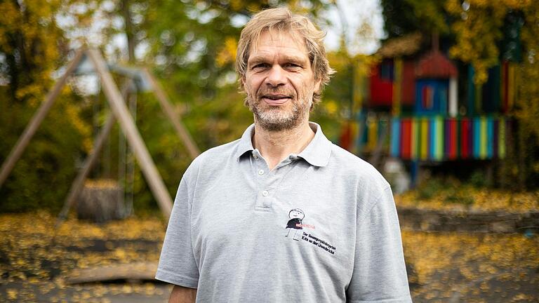 Christian Gündling, Leiter der Kita an der Löwenbrücke in Würzburg, warnt vor einer zunehmenden Überlastung des Kita-Personals.