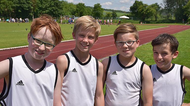 Erfolgreiche Schwarzenauer bei der Leichtathletik-Kreismeisterschaft in Güntersleben (von links): Maurice Ruckert, Finn Hauk, Julian Ungemach und David Lach.