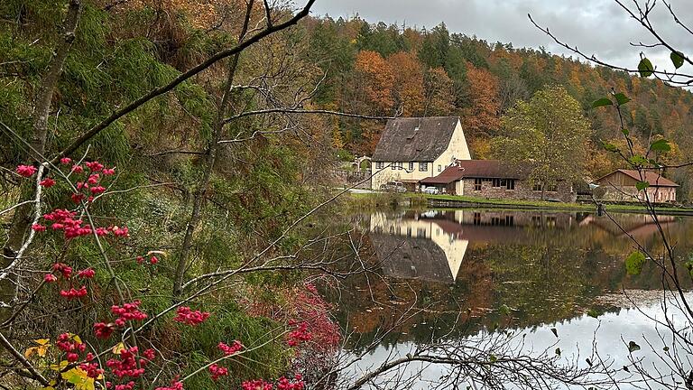 Die Kartause Grünau im Spessart zwischen Schollbrunn und Hasloch ist idyllisch gelegen.