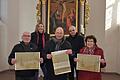 Sie haben einen Plan (von links): Michael Schmitt, Barbara von Brunn, Herbert Elsner, Dekan Thomas Holler und Brigitte Elsner wollen die Friedhofskapelle Hochhausen renoviert sehen.