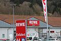 Der Rewe-Markt in Wildflecken, betrieben von Familie Hauke, ist seit Jahrzehnten auch ein Ort der Begegnung.       -  Der Rewe-Markt in Wildflecken, betrieben von Familie Hauke, ist seit Jahrzehnten auch ein Ort der Begegnung.