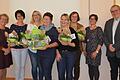 Bei der Generalversammlung des Frauenbundes gab es Ehrungen für langjährige Mitgliedschaft. (Von links) Vorsitzende Christine Gütling, Alexandra Beutel, Susanne Eisenmann, Irene Dietz, Monika Schneider, die Vorsitzenden Karin Manger und Daniela Götz sowie Bürgermeister Ansgar Zimmer.