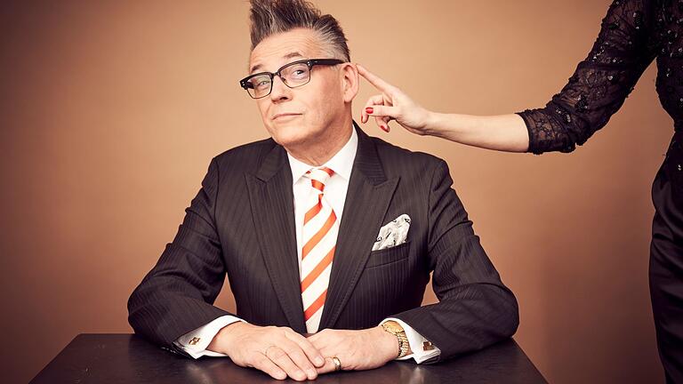 Götz Alsmann und Band spielen am 11. Dezember in der Stadthalle in Lohr. Beginn um 17 Uhr.