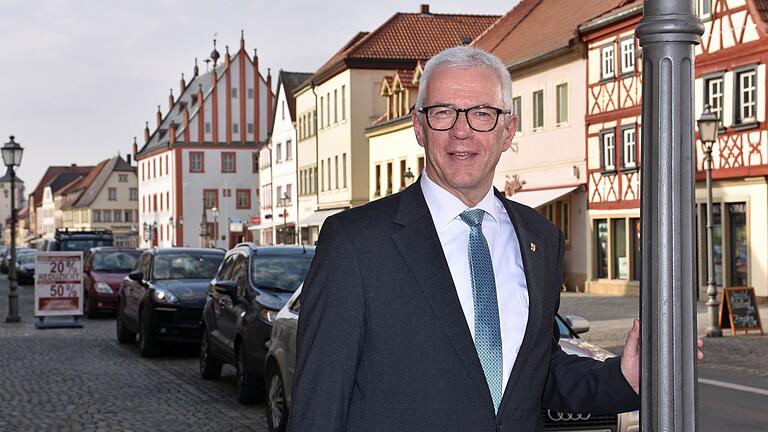 Günther Werner, Bürgermeister von Haßfurt, tritt wieder als Kandidat der Wählergemeinschaft bei der Kommunalwahl 2020 an. Günther Werner, Bürgermeister von Haßfurt, tritt wieder als Kandidat der Wählergemeinschaft bei der Kommunalwahl 2020 an.