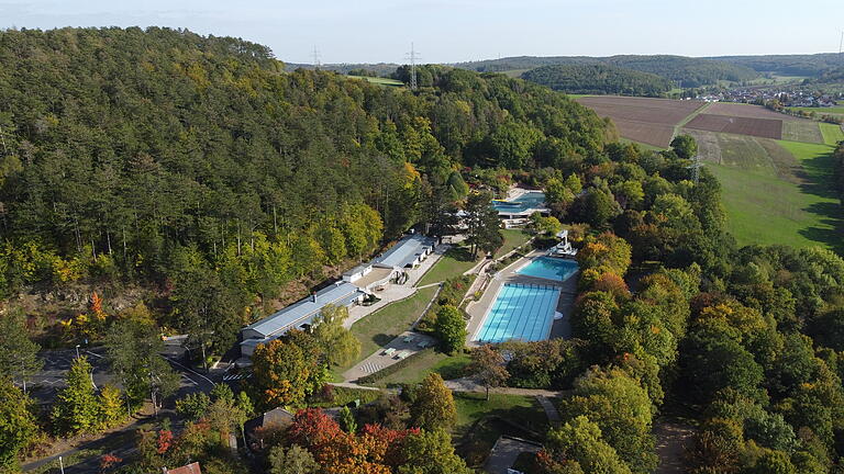 Die Sanierung des Terrassenschwimmbades soll 2023 fortgesetzt werden.