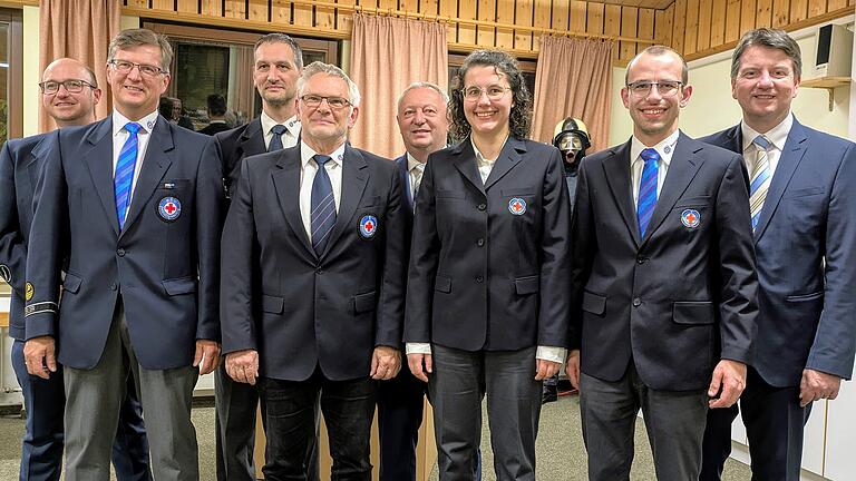 BRK-Wasserwacht - Auch die Mannschaft der BRK-Wasserwacht war im Katastrophengebiet eingesetzt. BRK-Wasserwacht - Auch die Mannschaft der BRK-Wasserwacht war im Katastrophengebiet eingesetzt.