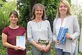 Kathrin Finzel, Elisabeth Cichon und Katharina Steinmetz (von links) führen die Baby-Willkommensbesuche durch.
