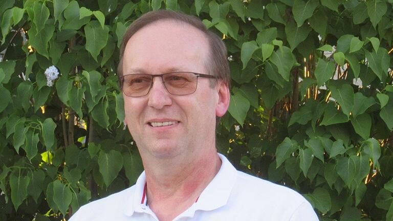 Die Gemeinde Simmershofen hat Heinz Krämer zum Altbürgermeister ernannt.