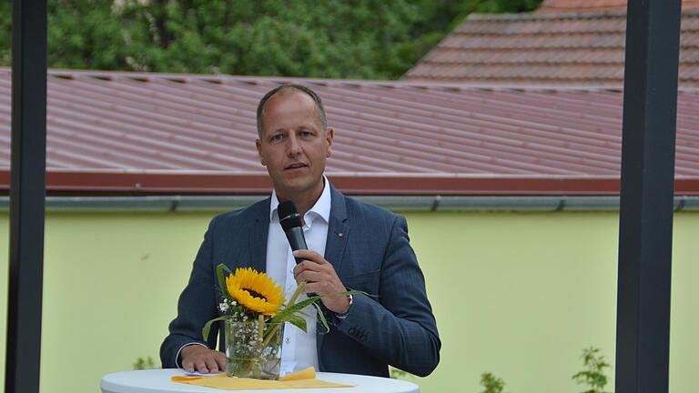 Bürgermeister Johannes Krumm. - Bürgermeister Johannes Krumm. Bürgermeister Johannes Krumm. - Bürgermeister Johannes Krumm.