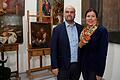 Restaurator Georg Pracher und seine Frau Julia Pracher zeigen ihr im Jubiläumsjahr umgestaltetes Atelier.