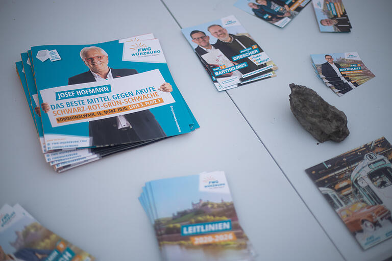 Für Flyer, Standgebühren und Veranstaltungen gibt die Freie Wähler Gemeinschaft Würzburg zwischen 12 000 und 15 000 Euro aus. Für Flyer, Standgebühren und Veranstaltungen gibt die Freie Wähler Gemeinschaft Würzburg zwischen 12 000 und 15 000 Euro aus. 