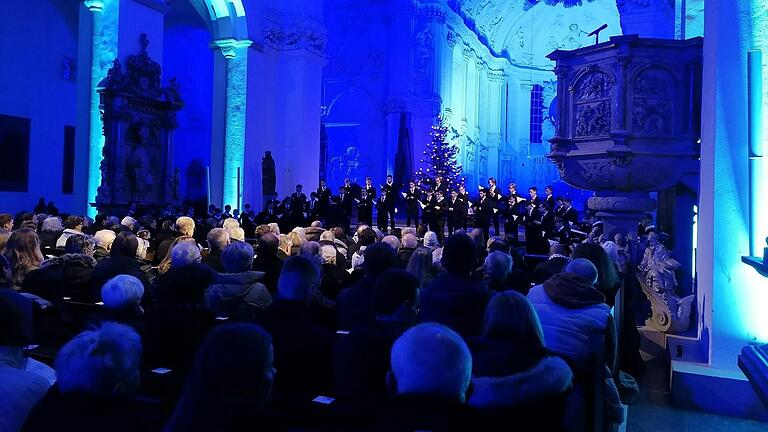 Konzert der Würzburger Domsingknaben im Kiliansdom.