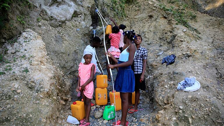 400780348.jpg       -  Ein Viertel der Weltbevölkerung hat keinen Zugang zu sauberem Trinkwasser.