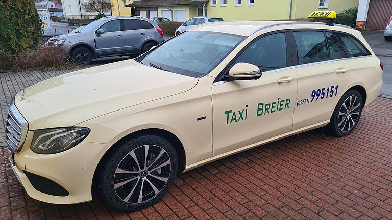 Das Taxiunternehmen Breier mit Sitz in Bad Neustadt wird von Andreas Schagerl geführt.