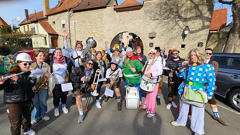 Das Narrenblech - die Eibelstadter Spaßkapelle für den Fasching. Das Narrenblech - die Eibelstadter Spaßkapelle für den Fasching.