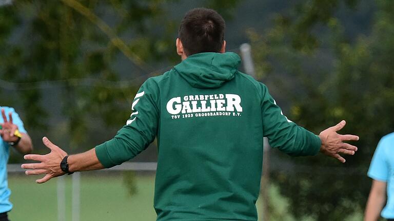 Der TSV Großbardorf um Trainer Andreas Brendler (Archivbild) hat in Hof unglücklich verloren.