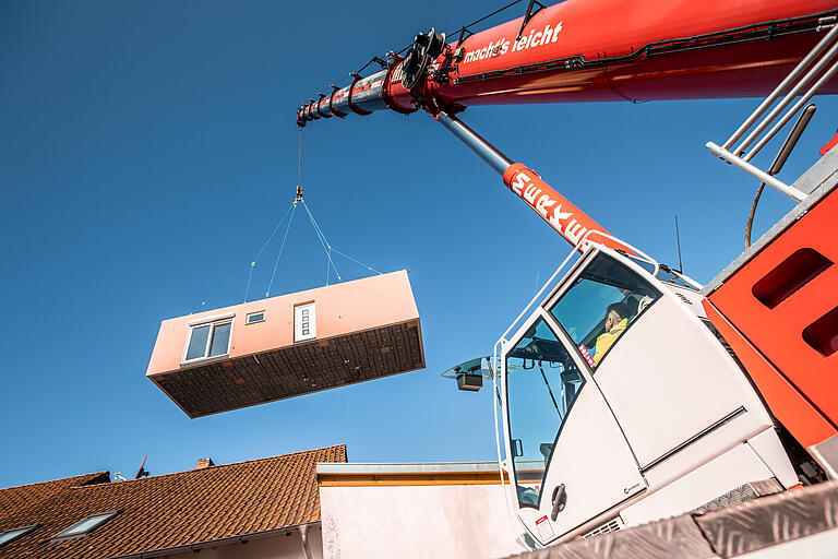 6 Schritte zum Tiny House: Wie das Mini-Traumhaus an seinen Platz kommt 6 Schritte zum Tiny House: Wie das Mini-Traumhaus an seinen Platz kommt